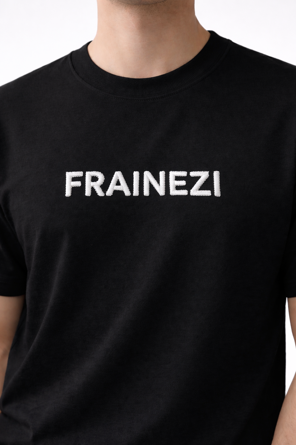 t-shirt frainezi – broderie signature